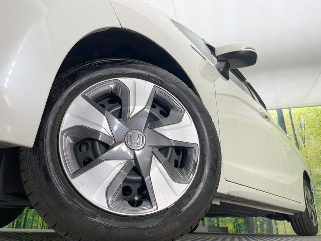 HONDA FIT HYBRID 2016