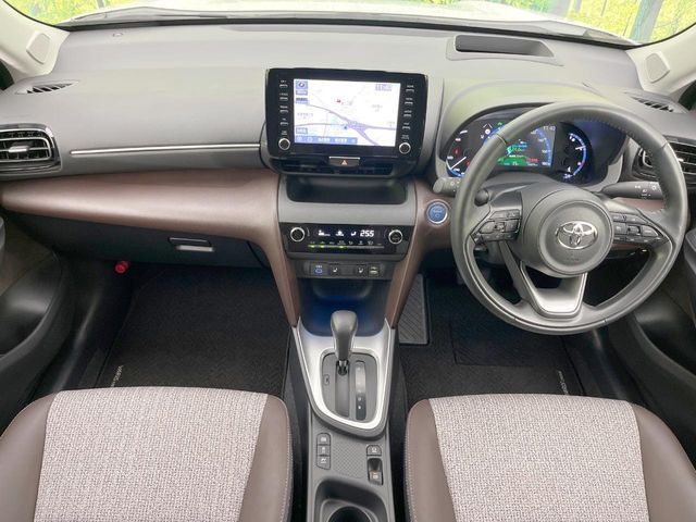 TOYOTA YARIS CROSS HYBRID 2023