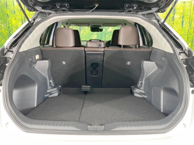 TOYOTA YARIS CROSS HYBRID 2023