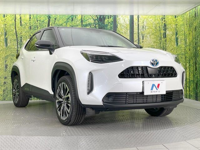 TOYOTA YARIS CROSS HYBRID 2023
