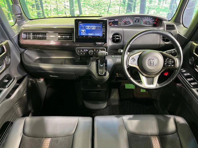 HONDA N BOX CUSTOM 4WD 2019