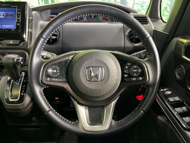 HONDA N BOX CUSTOM 4WD 2019