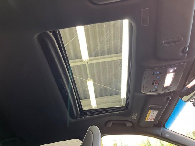 TOYOTA CROWN sedan hybrid 2020