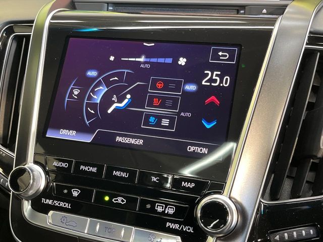 TOYOTA CROWN sedan hybrid 2020