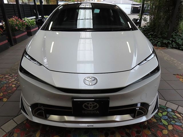 TOYOTA PRIUS PHV 2025