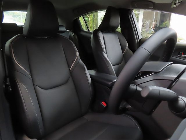 TOYOTA PRIUS PHV 2025