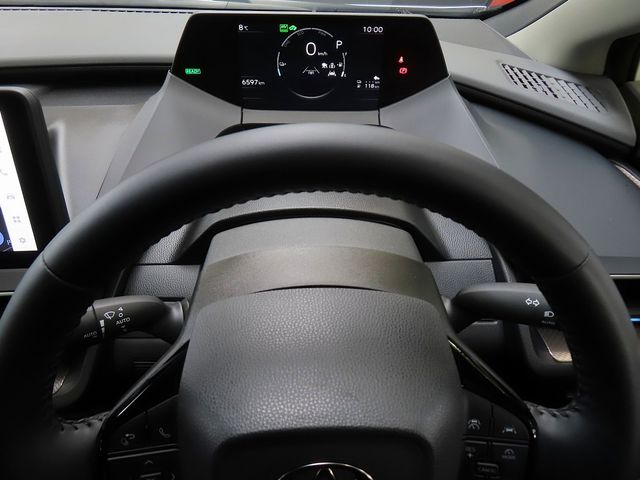 TOYOTA PRIUS PHV 2025