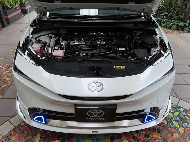 TOYOTA PRIUS PHV 2025