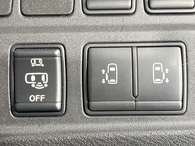 NISSAN SERENA  S-HYBRID 4WD 2016