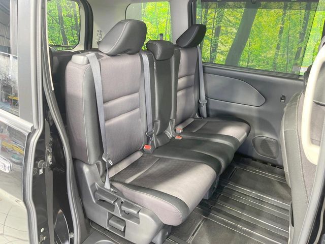 NISSAN SERENA  S-HYBRID 4WD 2016