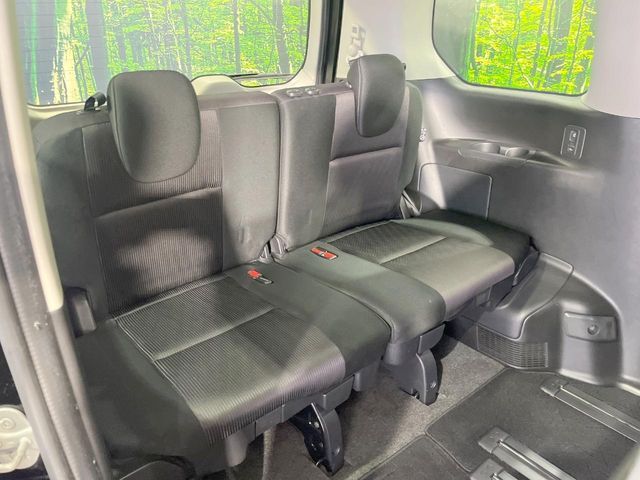 NISSAN SERENA  S-HYBRID 4WD 2016