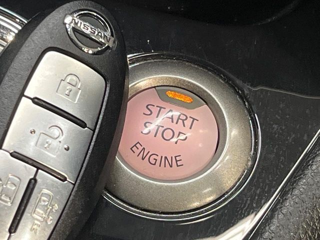 NISSAN SERENA  S-HYBRID 2013