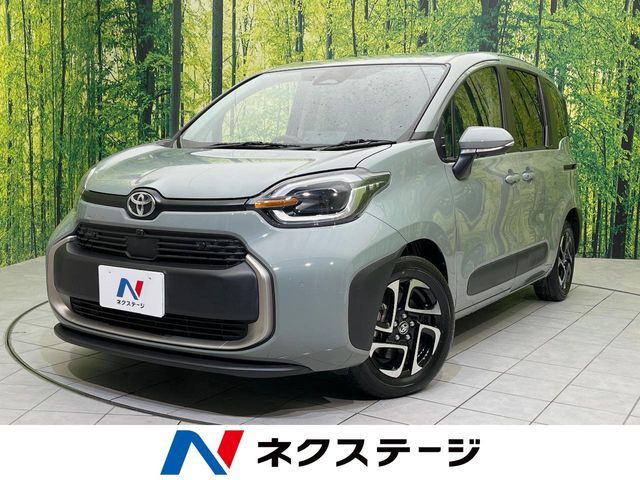 TOYOTA SIENTA HYBRID 2022