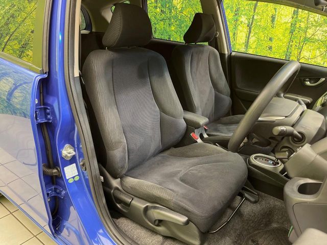 HONDA FIT HYBRID 2011