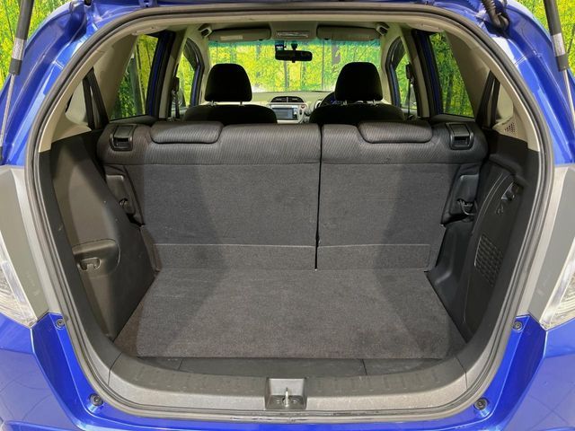 HONDA FIT HYBRID 2011