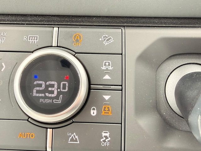 ROVER ROVER DEFENDER 2025