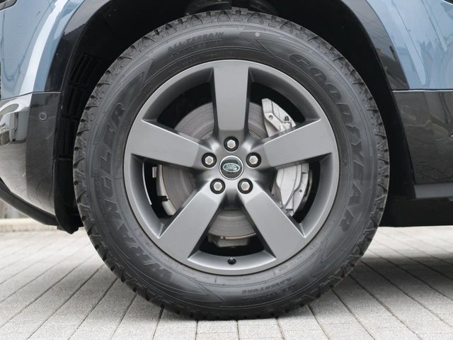 ROVER ROVER DEFENDER 2025