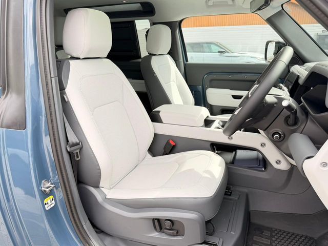 ROVER ROVER DEFENDER 2025