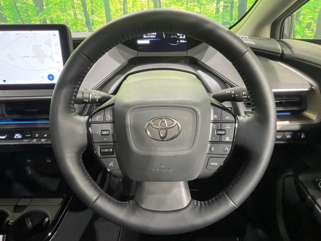 TOYOTA PRIUS 4WD 2023