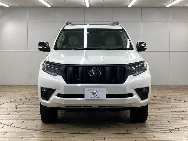 TOYOTA LANDCRUISER PRADO 2022