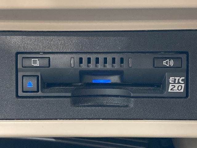 TOYOTA LANDCRUISER PRADO 2022