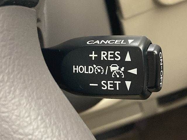 TOYOTA LANDCRUISER PRADO 2022