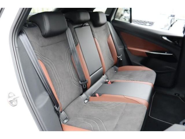 VOLKSWAGEN VOLKSWAGEN ID.4 2024