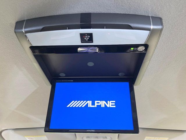 NISSAN SERENA  S-HYBRID 2013