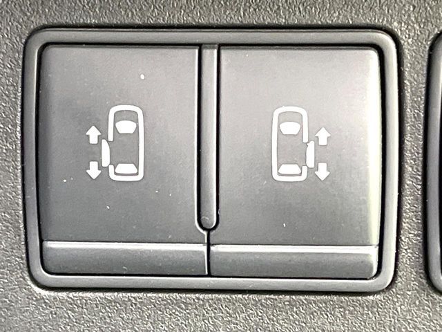 NISSAN SERENA  S-HYBRID 2013