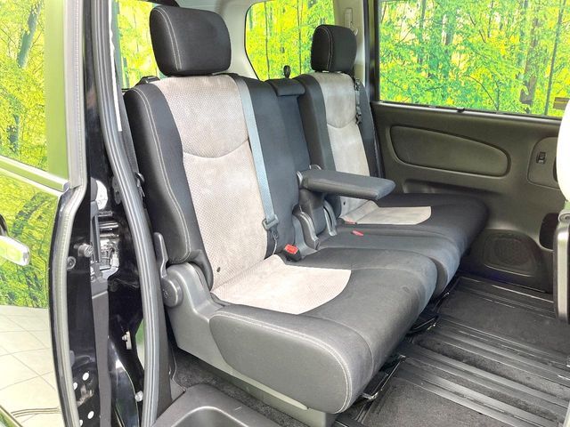 NISSAN SERENA  S-HYBRID 2013