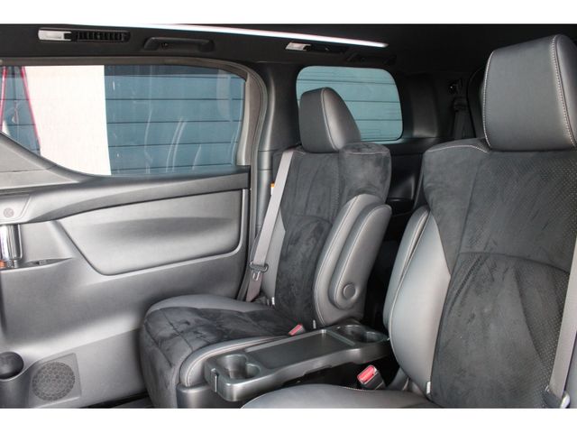 TOYOTA VELLFIRE 2023