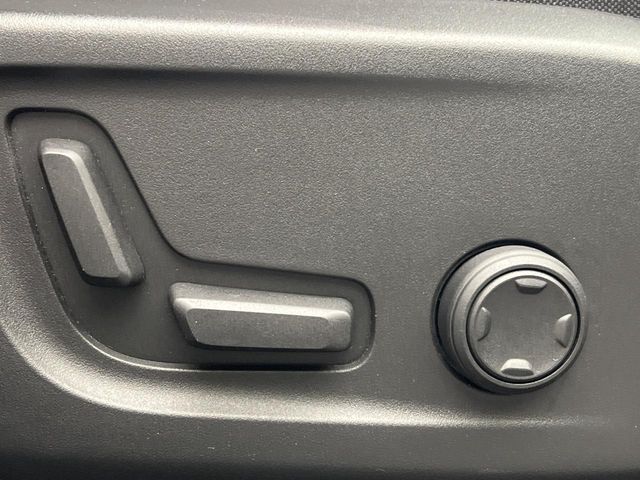 VOLVO VOLVO XC40 2021