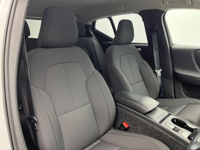 VOLVO VOLVO XC40 2021