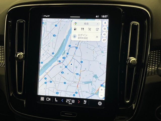 VOLVO VOLVO XC40 2023