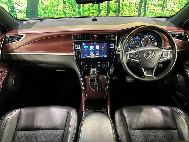 TOYOTA HARRIER 2WD 2014