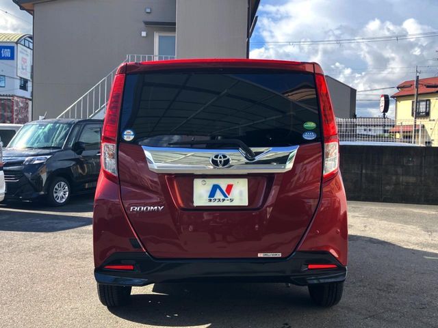 TOYOTA ROOMY 2019