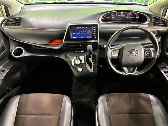 TOYOTA SIENTA 2019
