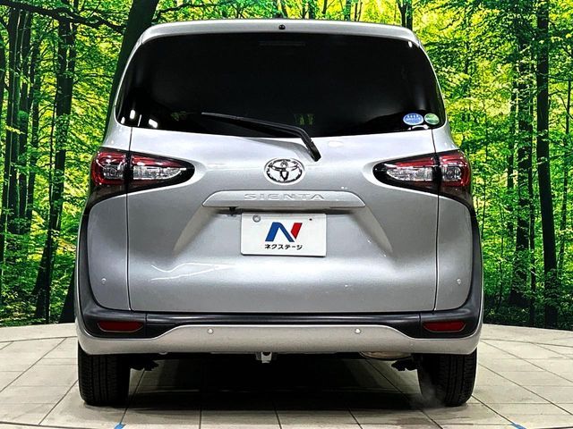 TOYOTA SIENTA 2019