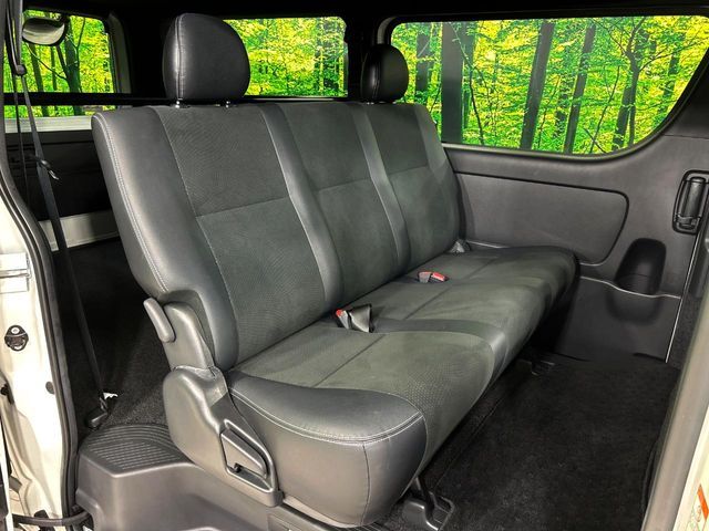 TOYOTA HIACE van 2WD 2021