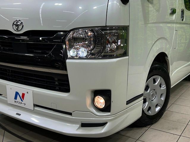 TOYOTA HIACE van 2WD 2021