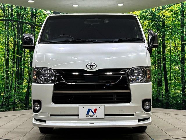 TOYOTA HIACE van 2WD 2021