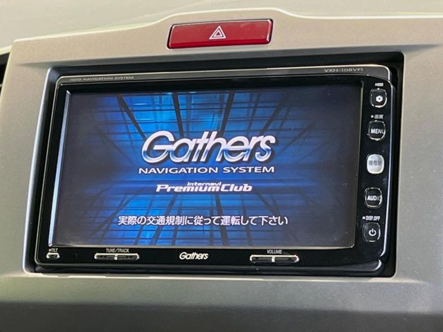 HONDA FREED 2010