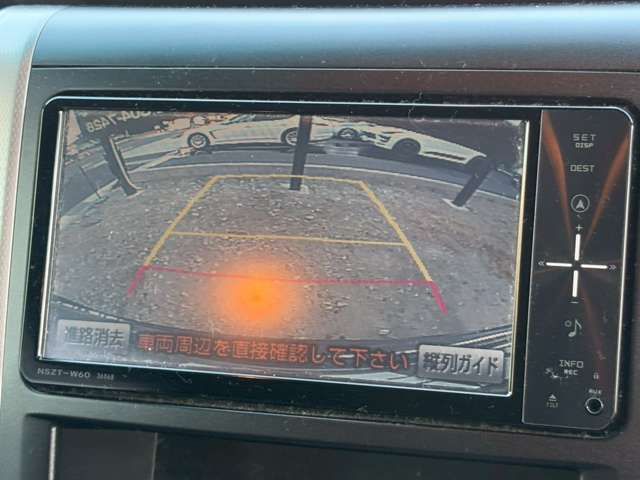 TOYOTA VELLFIRE 2010