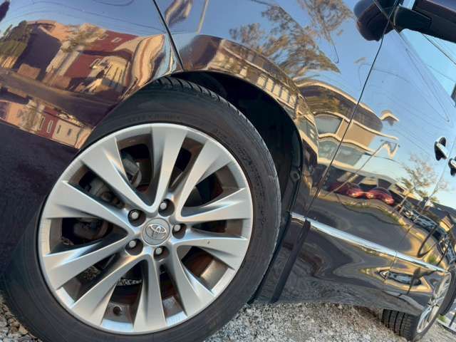 TOYOTA VELLFIRE 2010