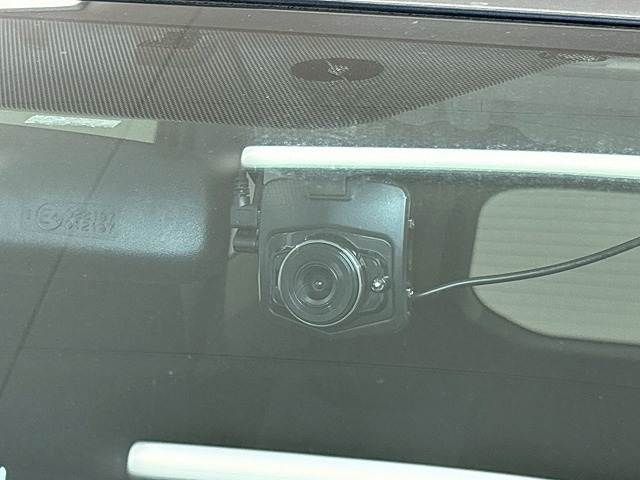 TOYOTA PRIUS Alpha 2013