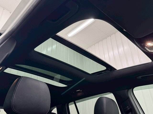 MERCEDES BENZ MERCEDES BENZ GLB 2022