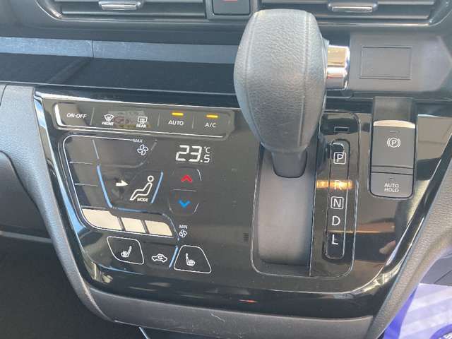 NISSAN ROOX 4WD 2023