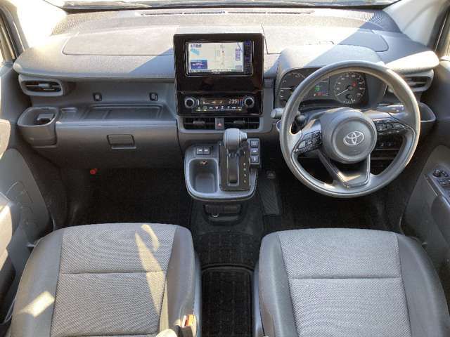 TOYOTA SIENTA HYBRID 2023