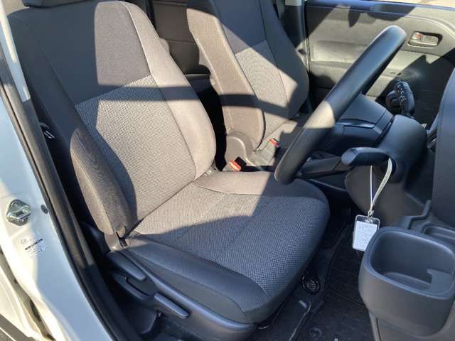 TOYOTA SIENTA HYBRID 2023