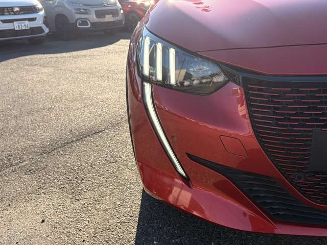 PEUGEOT PEUGEOT e-208 2024